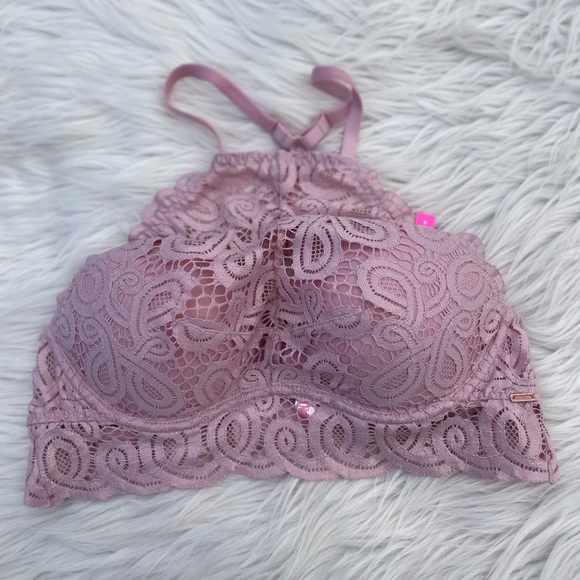 Victoria’s Secret push up lace bra - Picture 1 of 6